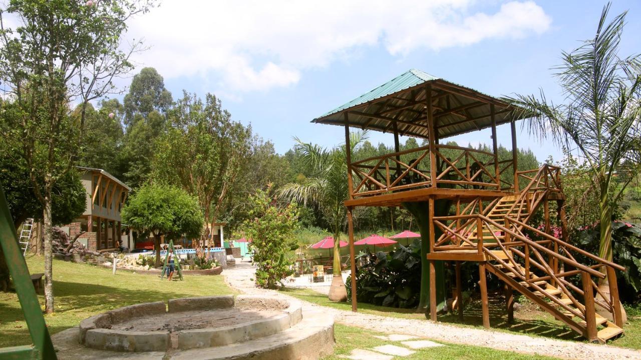 Bunyonyi Safaris Resort Kabale Exteriör bild