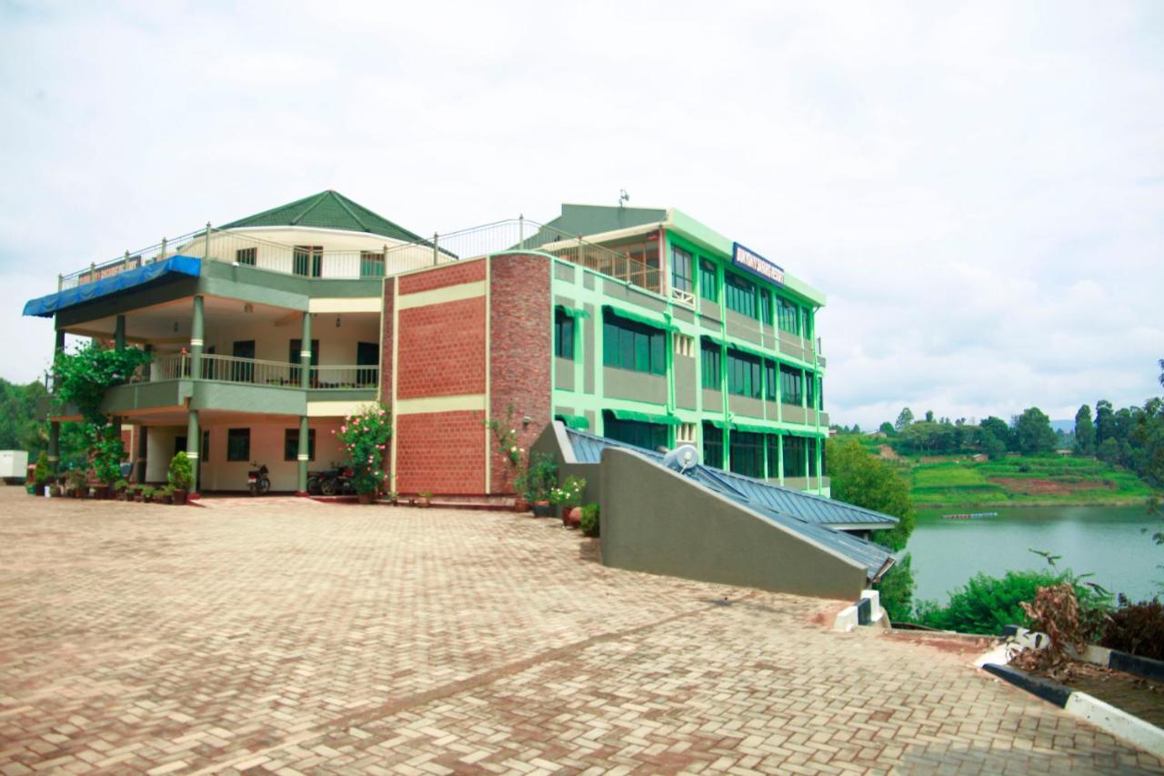 Bunyonyi Safaris Resort Kabale Exteriör bild