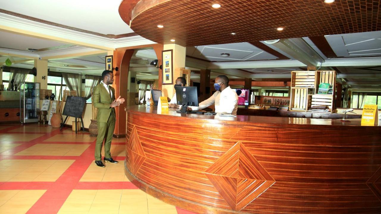 Bunyonyi Safaris Resort Kabale Exteriör bild