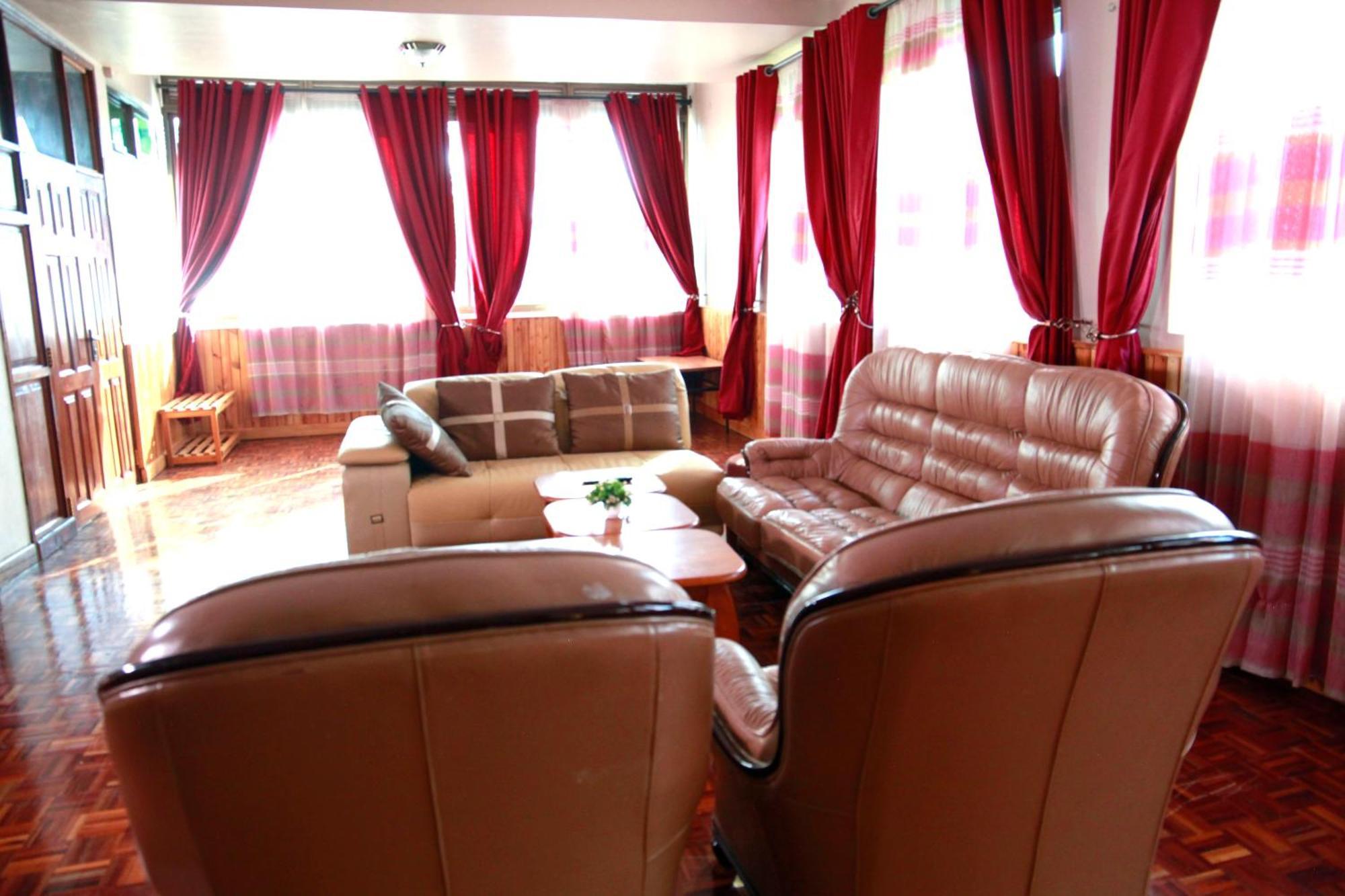 Bunyonyi Safaris Resort Kabale Exteriör bild